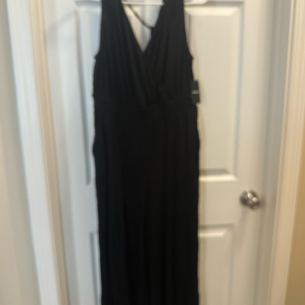Elegant Black Sleeveless Jumpsuit